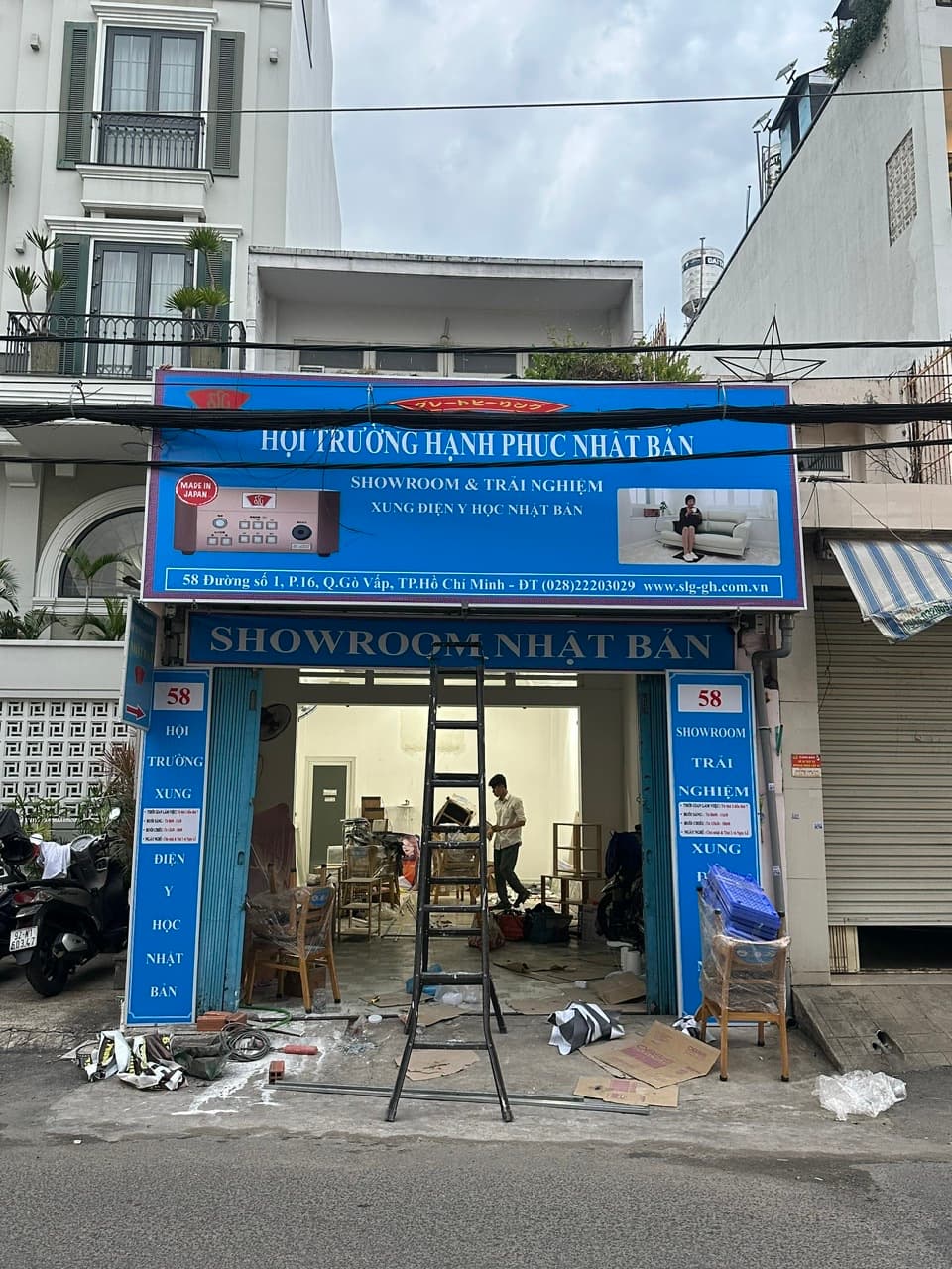 Thi Công Showroom Hội Trường Hạnh Phúc Gò Vấp