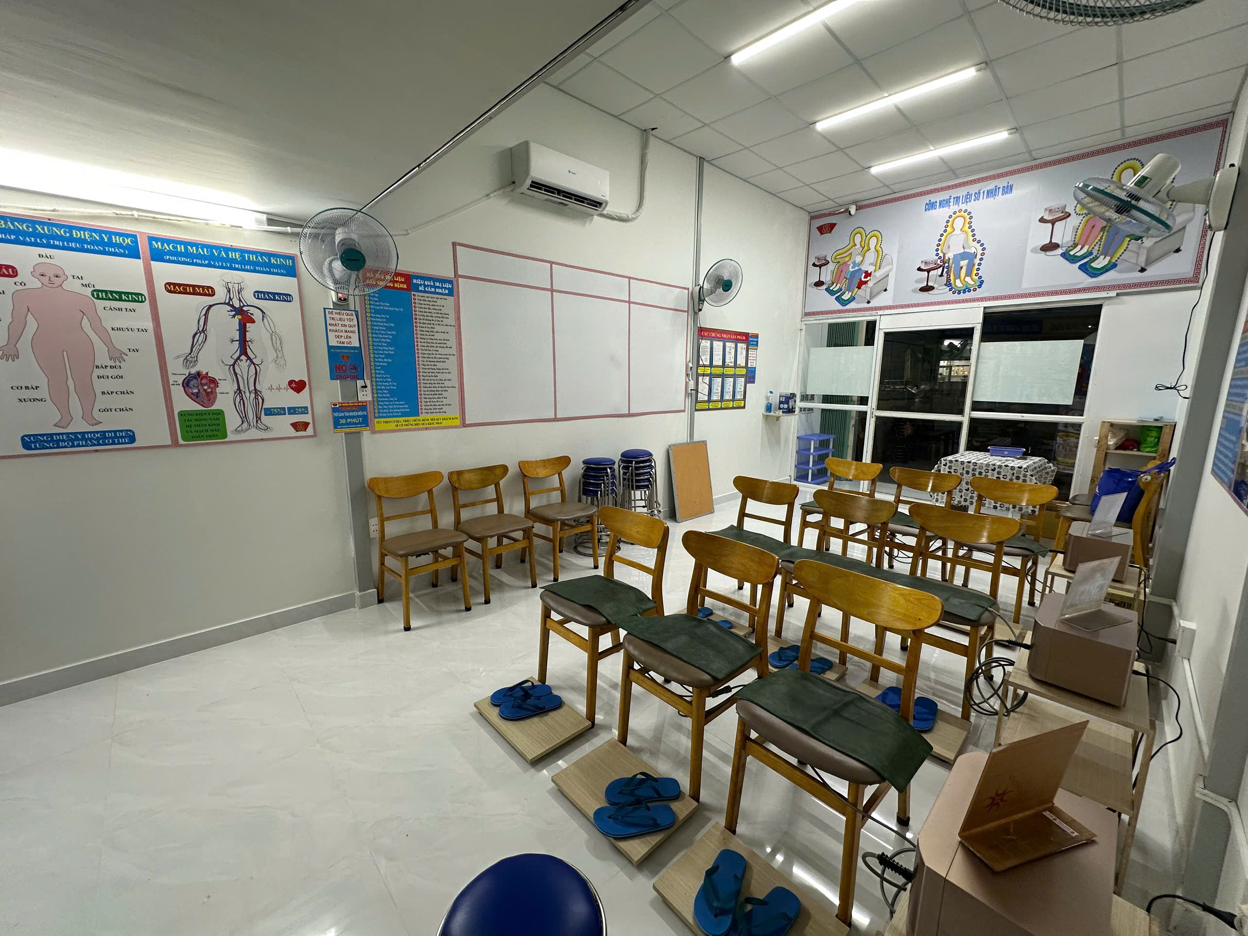 Không gian cộng đồng tại showroom Quận 7